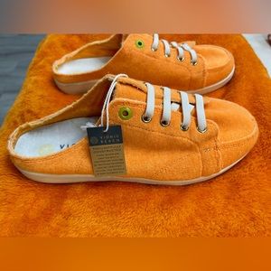 Vionic Beach Breeze Shoes size 9 wide NWT